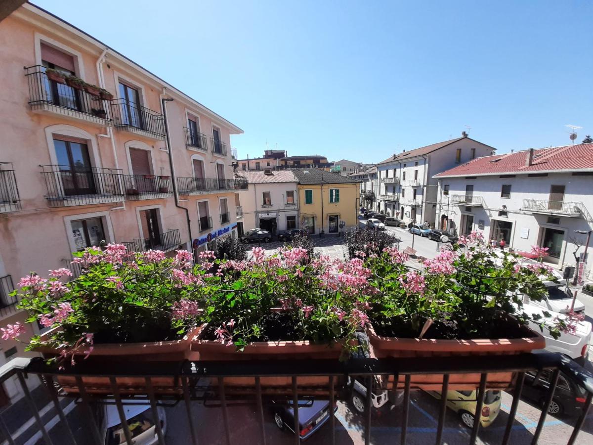 La Casa Di Walter E Rosa Vila Castel Di Sangro Exterior foto